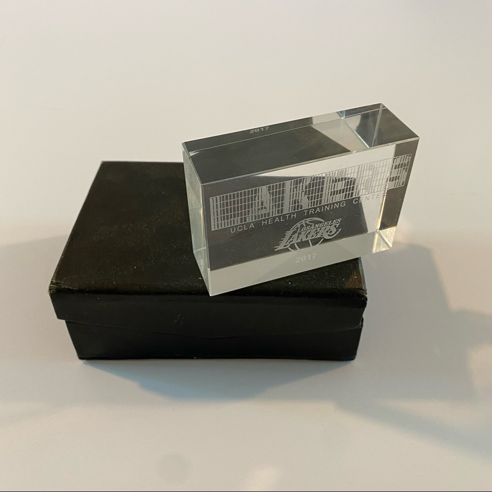 Lakers Paper Weight